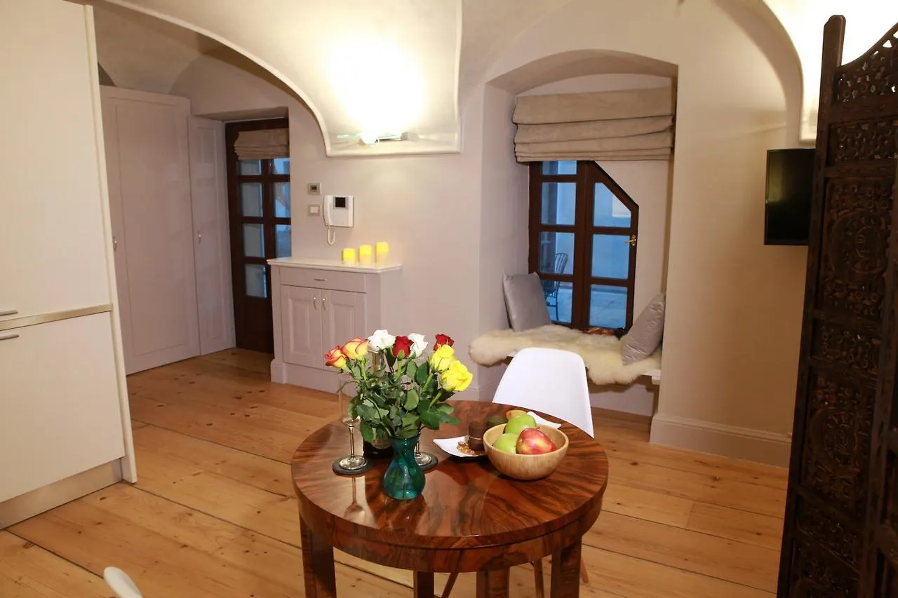 Lazenska 9 Hotel Praga